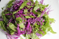 画像5: 超特価！紫キャベツ１個　約１kg　ビタミンＣ、Ｋが豊富・抗酸化作用が強いアントシアニンも含む (5)