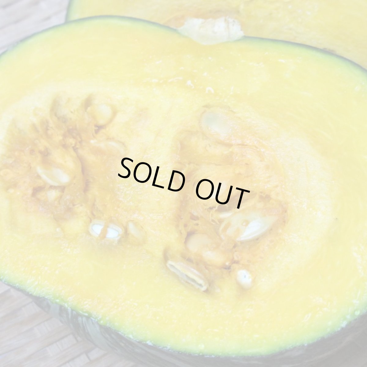 画像2: 宮古島産 訳あり栗南瓜 (クリカボチャ)　4〜10玉　(10キロ前後 )  かぼちゃ　 (2)