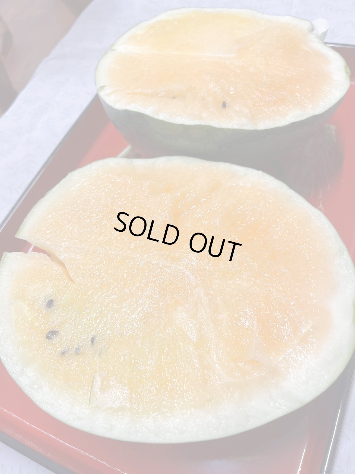 画像3: 【あと2玉】マツコの知らない世界でも紹介された、今帰仁のこだわり農家”かりゆしスイカ”さんが作ったイエロースイカ　１玉　4ｋｇ前後 (3)