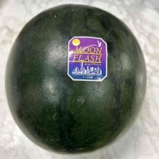 画像1: 【再入荷】沖縄県産「ムーンフラッシュ」黄肉　3.5キロ以上　高糖度　数量限定 (1)