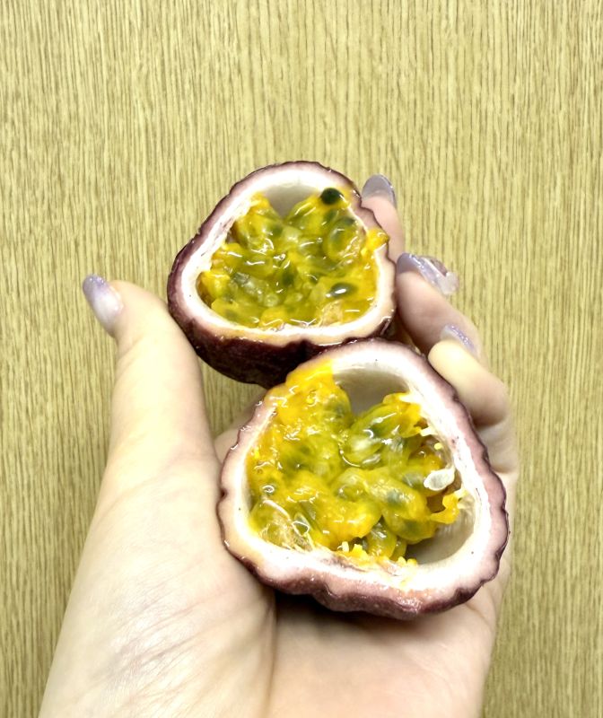 パッションフルーツ 沖縄県産 中玉〜大玉 10〜12個×３箱‼️ 沖縄産 フルーツ 島やさい パッションフルーツ 大特価
